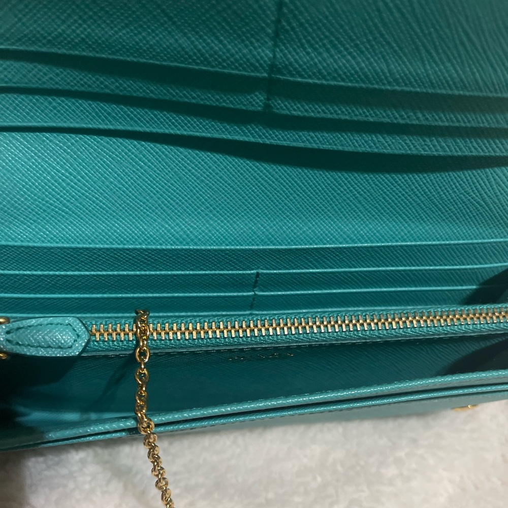 AUTHENTIC Prada Saffiano Leather Turquoise Wallet with Gold Detailing - Picture 8 of 8